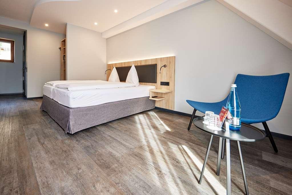Hotel Zum Roten Baeren Freiburg Chambre photo