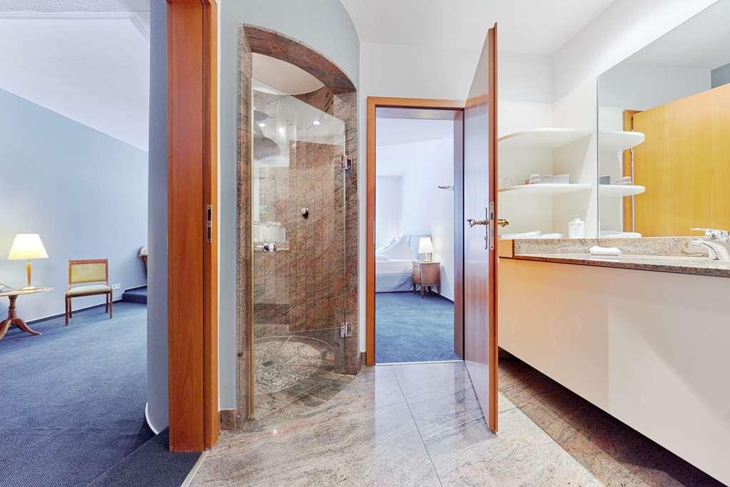 Hotel Zum Roten Baeren Freiburg Chambre photo